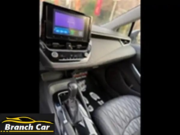 فرصة ذهبية: تويوتا كورولا 2025 - أعلى فئة،...