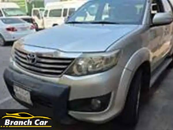 فرصة مميزة بجدة: تويوتا فورتشنر GX | حالة ممتازة وقوة تويوتا الأسطورية (524 ألف كم)