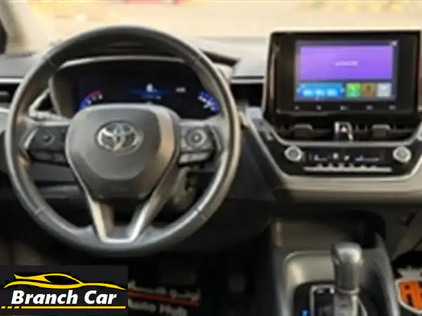 فرصة ذهبية: تويوتا كورولا 2025 - أعلى فئة، فابريكة بالكامل، 25 ألف كم فقط، صيانات توكيل!