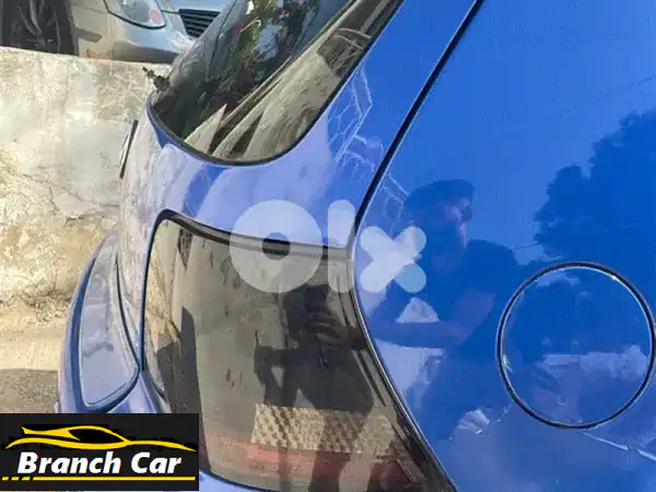 أيقونة الأداء: فولكس فاجن جولف GTI VR6 موديل 2000 أزرق كحلي...