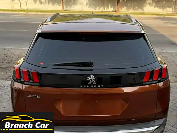 امتلك الفخامة الآن: بيجو 3008 موديل 2019 فل أوبشن خليجية بحالة ممتازة