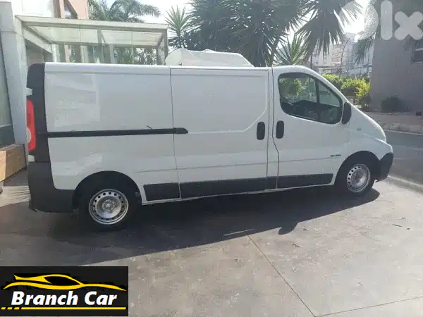 رينو ترافيك 2012 مبردة (2°C): فان نظيفة جداً للبيع -...