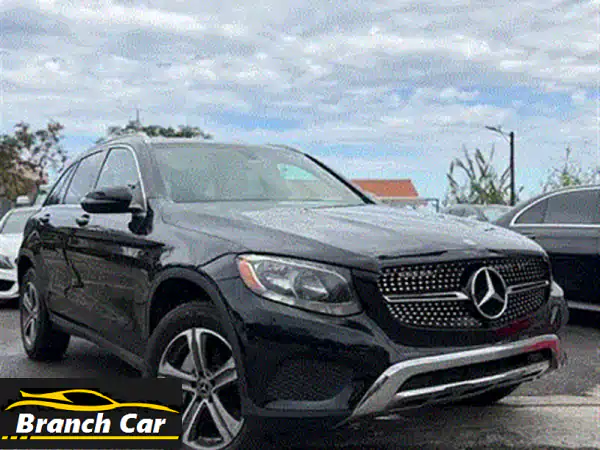 مرسيدس GLC 2017 أسود: فخامة SUV تنتظرك! قيادة لا تُنسى