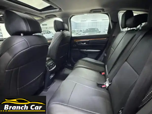 هوندا CR-V 2019 رمادي للبيع في البحرين | كامل المواصفات، سقف بانورامي وجلد فاخر | فرصة لا تعوض!