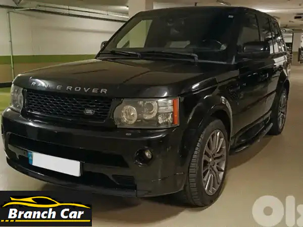 امتلك القوة والفخامة: رنج روفر سوبر تشارج 2010 أسود...