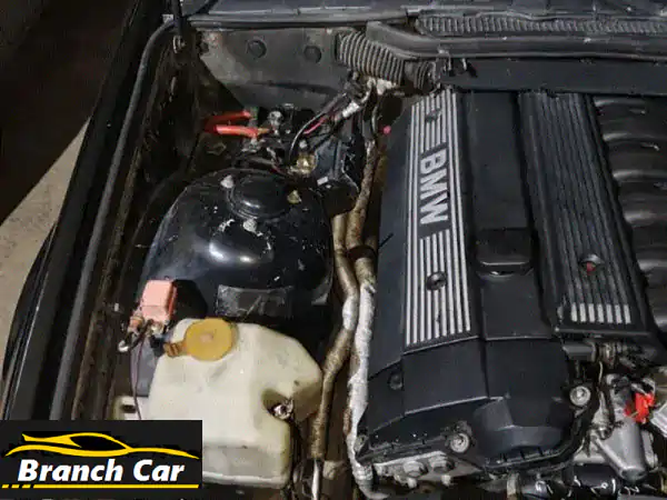 BMW 320 موديل 1992 للبيع في برجا - كلاسيكية سوداء...