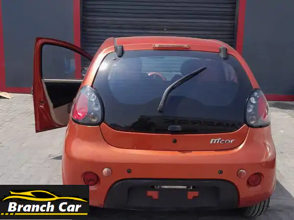 فرصة ذهبية: جيلي باندا 2012 هاتشباك برتقالية - ممشى...