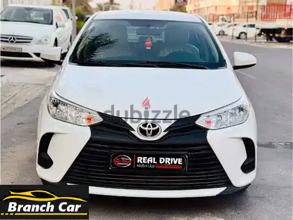 تويوتا يارس 2021 بيضاء | مالك واحد | بحالة الوكالة...