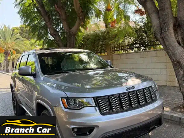 جيب جراند شيروكي 2019 ALTITUDE 4x4 فضي | قمة الفخامة والأداء...