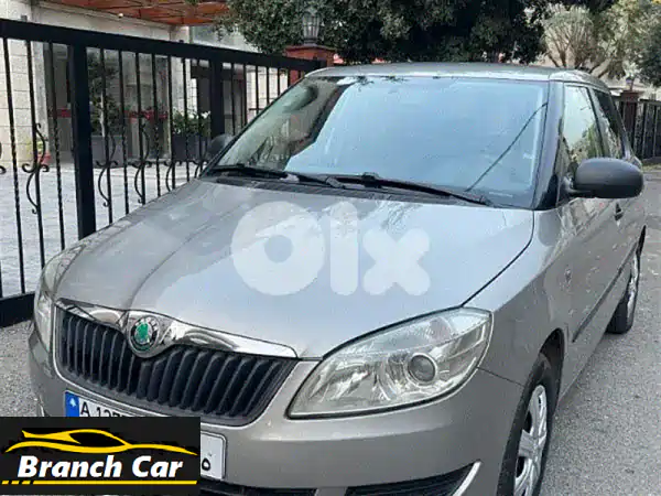 فرصة مميزة! سكودا فابيا 2013 يدوية 3 سلندر للبيع في...