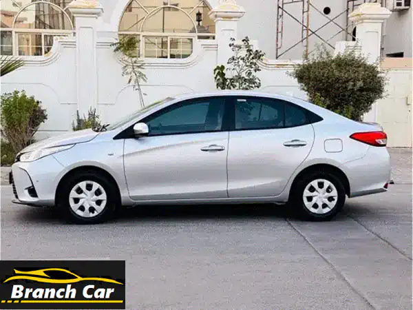 تويوتا يارس 2021 | مالك واحد | بحالة الوكالة | 51 ألف كم | للبيع في البحرين