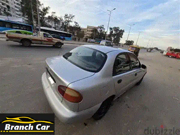دايو لانوس 2000 حمراء للبيع | حالة ممتازة، اقتصادية، جاهزة للطريق!