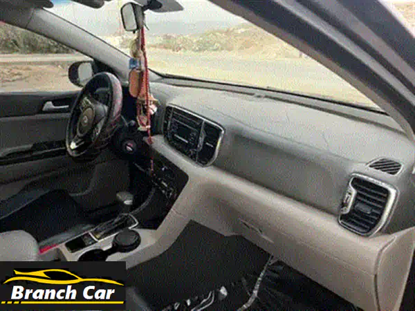 كيا سبورتاج 2017 رمادي - قيادة وافد | صيانة ممتازة | لا للطرق الوعرة