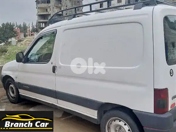 ستروين بيرلنجو 2001: عمليّة، نظيفة، وميكانيك خارق!...