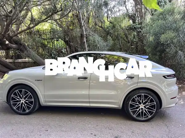 بورش كايين هايبرد 2024: وارد جديد، قمة الفخامة والأداء...