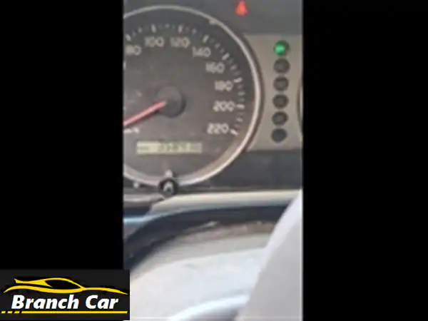 تويوتا لاندكروزر 2004 GXR للبيع: قير عطلان وفرصة للتجديد!