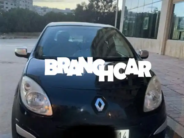 رونو توينجو 2012 بنزين يدوية للبيع بطنجة: سيارتك الاقتصادية المثالية للمدينة!