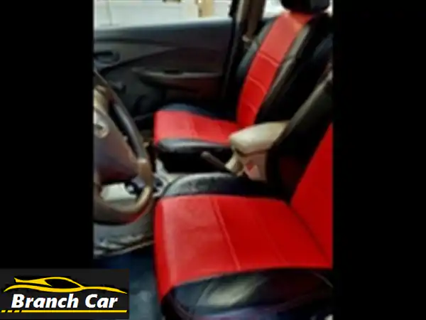 تويوتا ياريس 2012: هل حان وقت تجديد أدائها؟ تواصل...