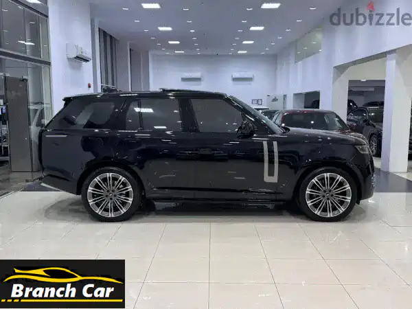 رينج روفر فوج HSE 2024 سوداء | فل كامل، 11 ألف كم، تحت الضمان | فخامة لا تُضاهى