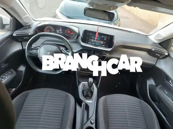 امتلك الآن: بيجو 208 ديزل 2021 - أناقة أوروبية، اقتصاد مذهل، وأداء يعتمد عليه!