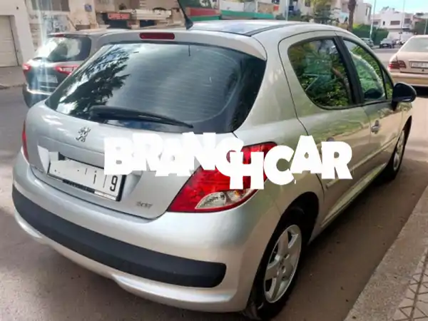 للبيع: بيجو 207 ديزل 2012 - 110 ألف كم | بحالة الوكالة |...