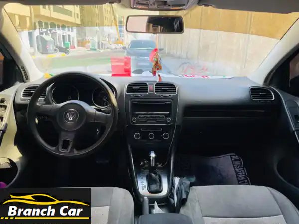 فولكس فاجن جولف 2012 للبيع - 13,000 د.إ | مصفح، أبوظبي | حالة استثنائية!