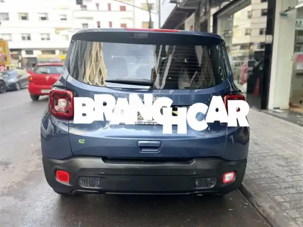 جيب رينيجيد هايبرد 2024 | 40 ألف كم: مغامرات لا حدود لها بكفاءة استثنائية!