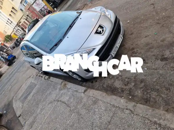 بيجو 207 ديزل 2010: محرك أسطوري، اقتصادية، وإطارات جديدة! فرصة لا تُعوض