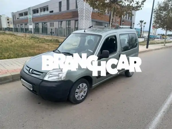 بيجو بارتنر 2006: رفيقك الموثوق! سيارة عملية...