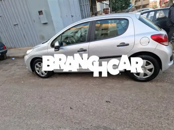 بيجو 207 ديزل 2010: محرك أسطوري، اقتصادية، وإطارات...