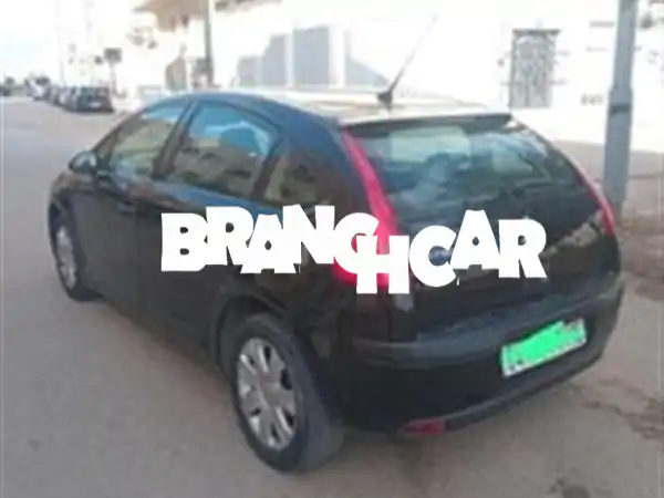 للبيع: سيتروين C4 HDi ديزل 2009 – اقتصادية، مريحة، وجاهزة للطريق بحالة ممتازة!