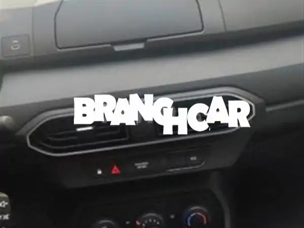 فرصة ذهبية بتطوان: داسيا لوغان 2024 بنزين...