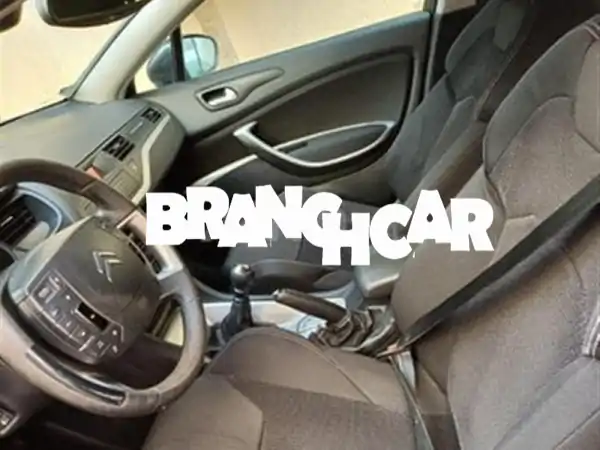 فرصة لا تفوّت! سيتروين C5 إكسكلوزيف 2010 - 2.0 HDi: فخامة، اقتصاد، وصيانة ممتازة