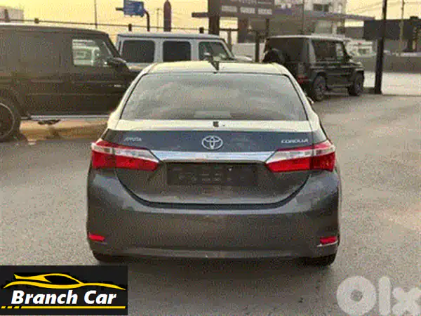 تويوتا كورولا LIMITED 2017 بيضاء - مالك واحد، نظافة مصنع، BUMC | مواصفات فاخرة