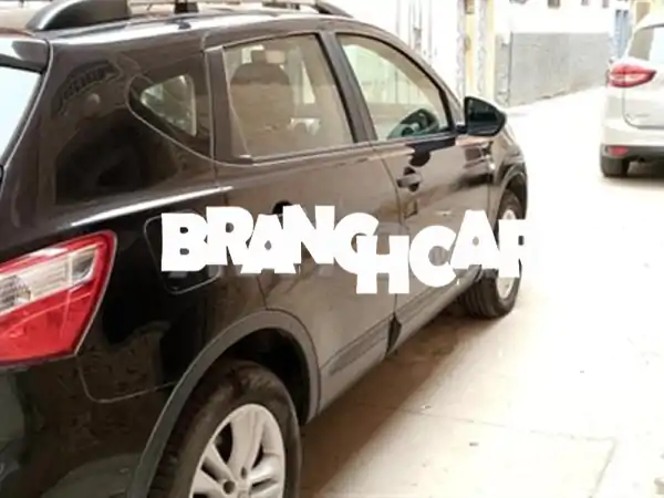 نيسان قاشقاي 2014 بحالة المصنع | لم تتعرض لحادث | 170000 كم...