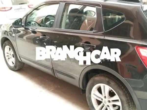 نيسان قاشقاي 2014 بحالة المصنع | لم تتعرض لحادث | 170000 كم | سعر مميز