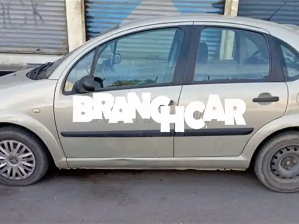 فرصة! سيتروين C3 بنزين 2004 يدوية بالدار البيضاء:...