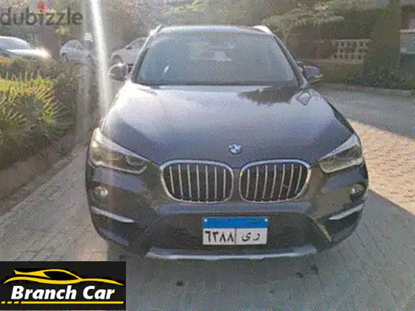 امتلك الآن: BMW X1 2020 Sport فضي - فابريكا بالكامل 💯 صيانة وكيل - لا تحتاج أي مصروف!