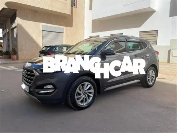 فرصة ذهبية! Hyundai Tucson 2018 ديزل أوتوماتيك بالرباط...