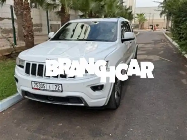 جيب جراند شيروكي أوفرلاند 2013: فخامة، قوة،...