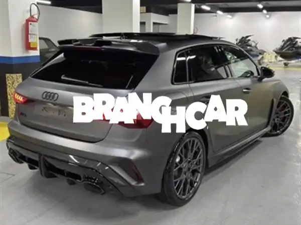 أودي RS3 2025 للبيع في طنجة | كاربون كامل، 13 ألف كم فقط | أداء فاخر لا يُضاهى