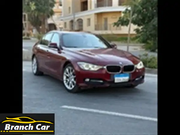 امتلك فخامة الأداء: BMW 320i موديل 2015 للبيع...