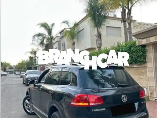 فرصة لا تُعوّض: فولكس فاجن طوارق 2015 اكستريم | صبغ وكالة | خالية من الحوادث | 179,000