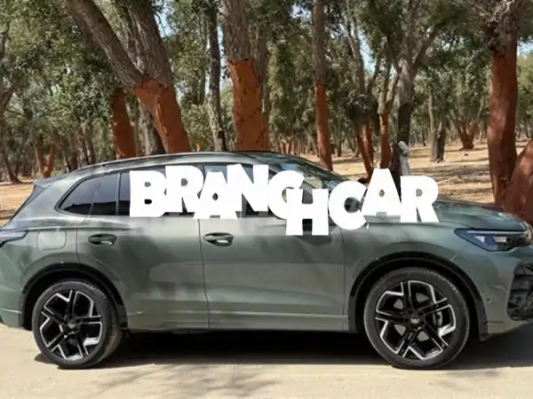 فولكس فاجن تيجوان R-Line Black Edition 2024 للبيع: فخامة،...