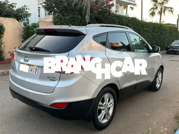 فرصة ذهبية: هيونداي ix35 2012 مانيوال - مالك أول - حالة ممتازة - بسعر 135,000