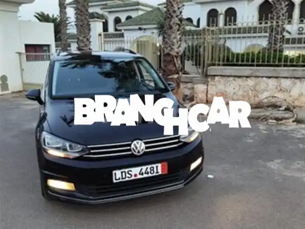 فولكس فاجن توران 2019 ديزل أوتوماتيك 7 مقاعد - فل أوبشن...