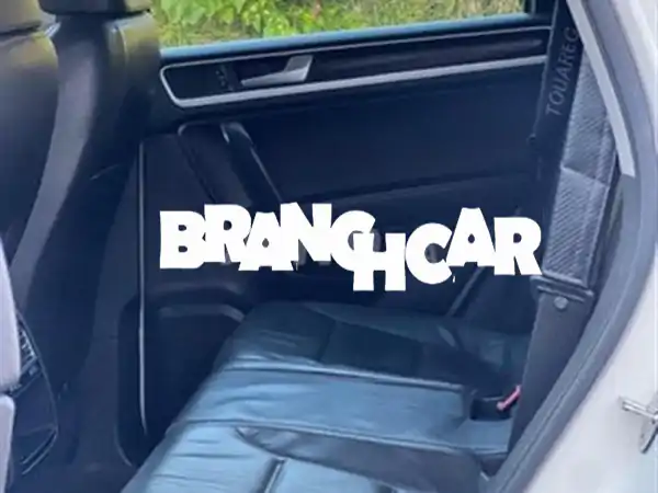 للبيع: فولكس فاجن طوارق بولمان 2013 V6 - نظيفة، خالية من الحوادث وجاهزة للانطلاق!