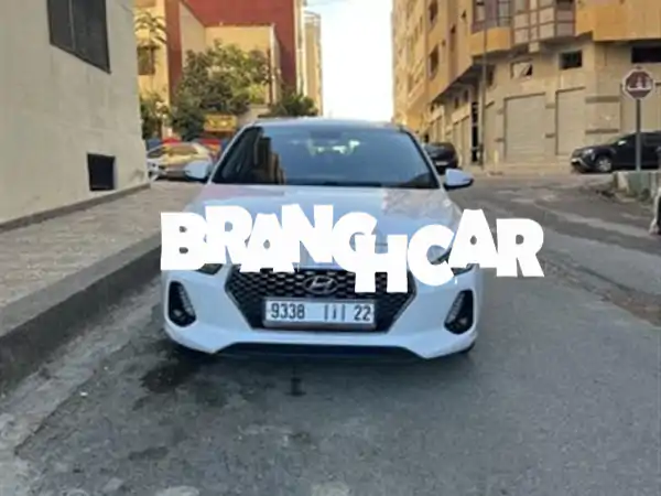 هيونداي i30 2018 للبيع فل كامل | 160 ألف كم | سيارة...