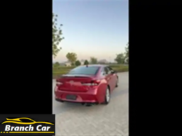 هيونداي سناتا FX للبيع في نزوى | سيارة ذات تاريخ حافل (857 ألف كم) | فرصة للمشاريع أو قطع الغيار