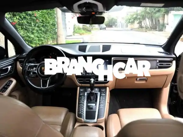 للبيع بورش ماكان 2019 فل كامل | فخامة الأداء ومواصفات حصرية لا تُضاهى